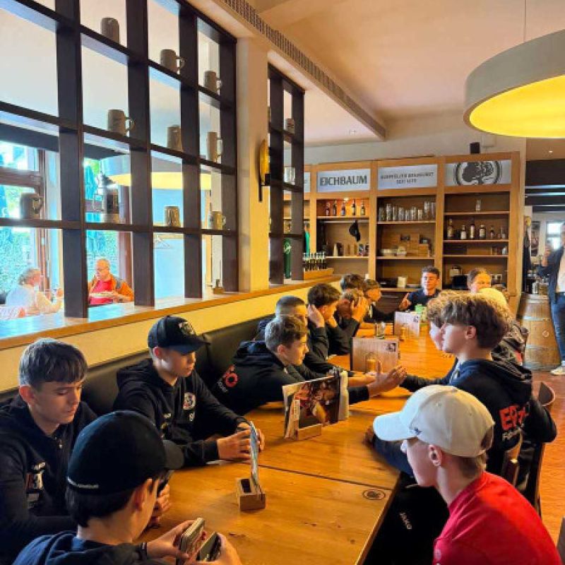 U17 Teambuilding 2025 04 cover.jpg